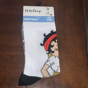 Betty Boop Casual Crew Socks - White, Black, and Red